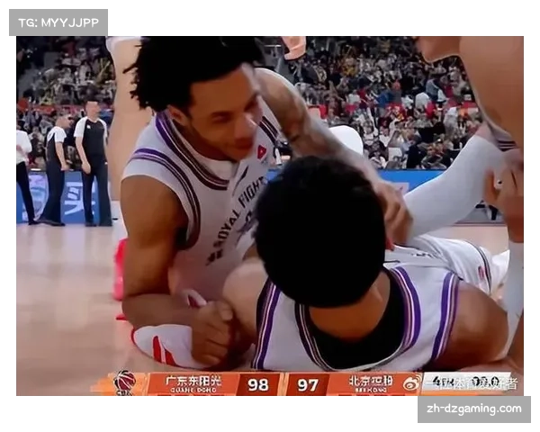 CBA北控99-98绝杀广东，廖三宁抛投绝杀贡献25+7+5